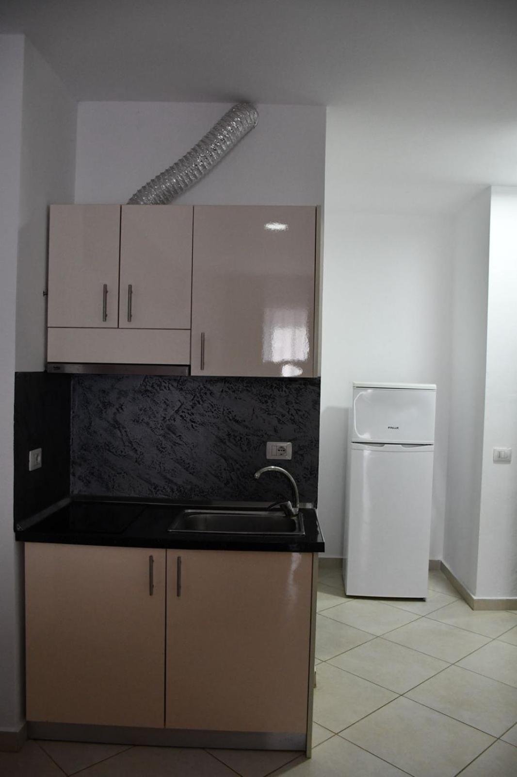 Shengjin Apartamente Antoni Eksteriør billede